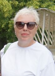 Молодцова Наталья Борисовна.